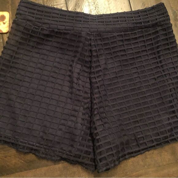 hybrid navy blue shorts size large BNWT - Picture 3 of 5